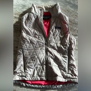 Light silver grey Patagonia quilted vest Small